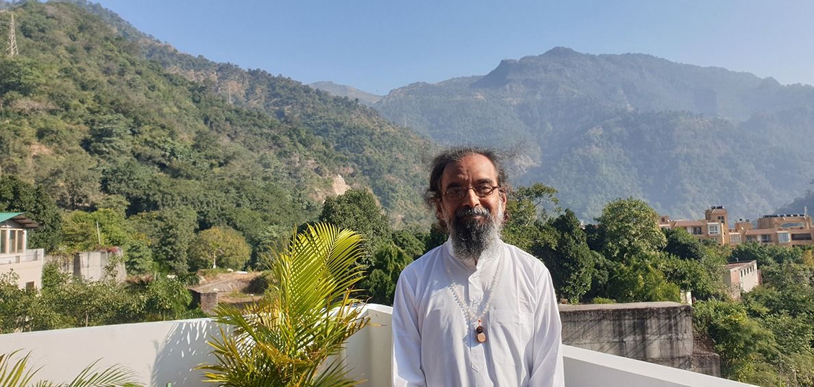 Best Meditation Teacher in Rishikesh Swami Ranjan